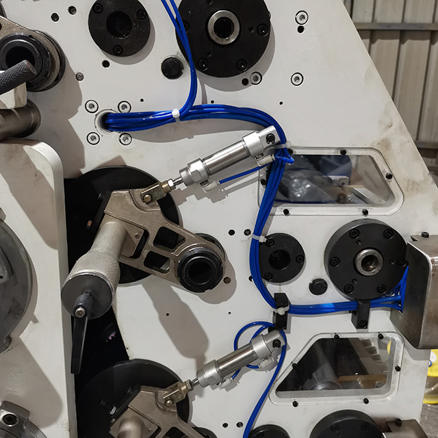 3 colors printing for round oval plastic lid QJG-8 lid Printer Machine