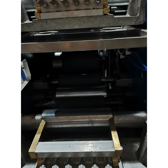 3 colors printing for round oval plastic lid QJG-8 lid Printer Machine