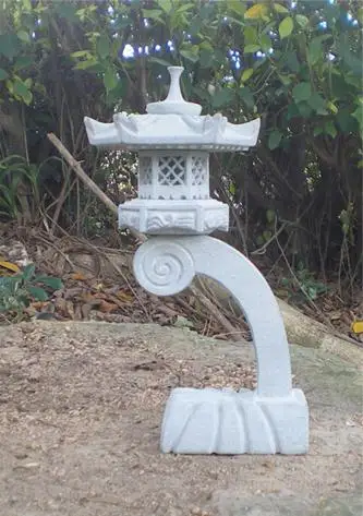 GGL376 Escultura de linterna de granito tallada en gris, blanco y amarillo, ideal para interiores y exteriores, jardín, hogar, hotel