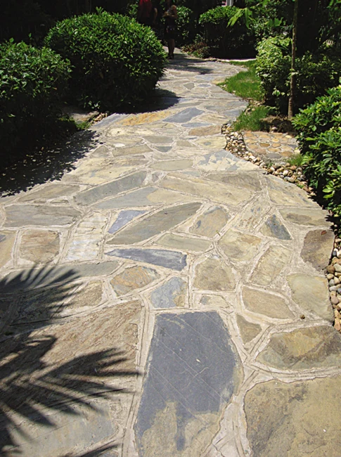 Outdoor Rustic Slate Irregular Paving Tiles