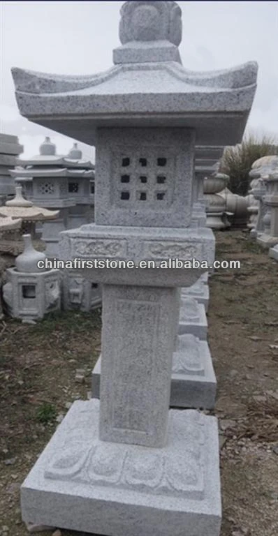 Adornos de farolillos de piedra japoneses para decorar jardines o patios.
