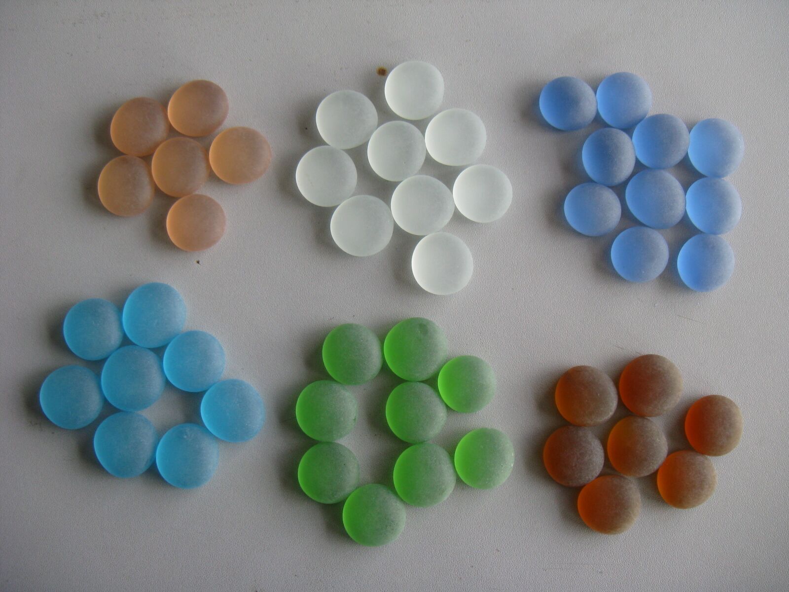 Small flat mosaic glass pebbles diy round beads gloss glass mosaic tiles craft kit