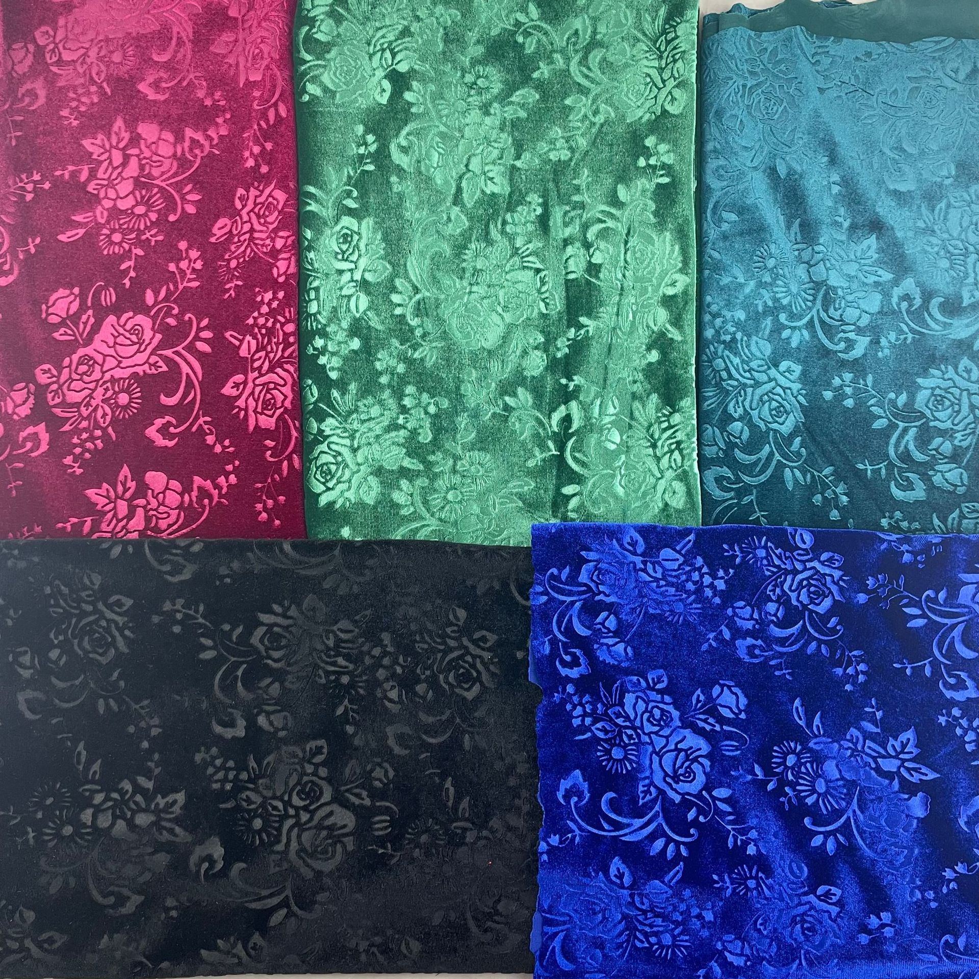 Jiede - Trendy New design Velvet With 3D Emboss Rose Pattern