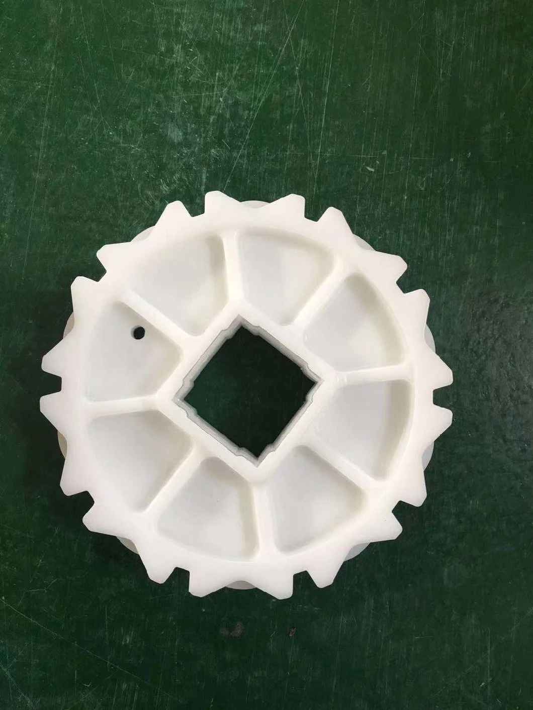 Hairise High Production Efficiency Modular Belt Sprockets, Conveyor Parts Used for Package &amp; Logistic Industry