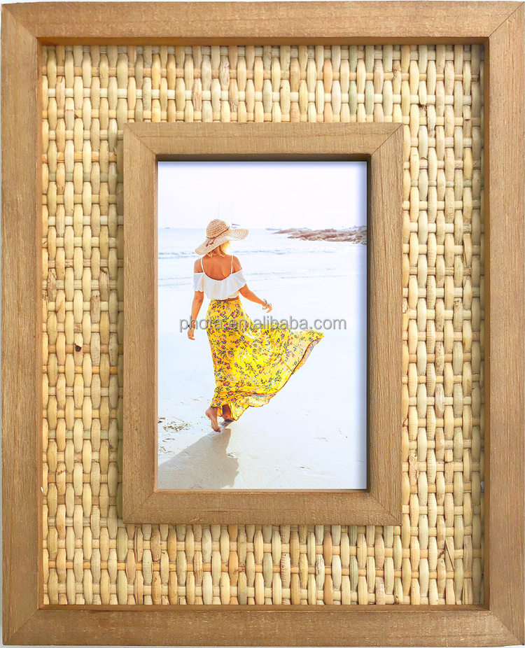 Hot sale Boho 8x10 Rattan and Wood Picture Frame Tabletop Stand and Wall Mount