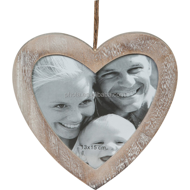 Phota Shabby Antiqued Finish Hanging Heart-Shaped Photo Frame W20xDP1xH19,5 cm Sized Photo Holder