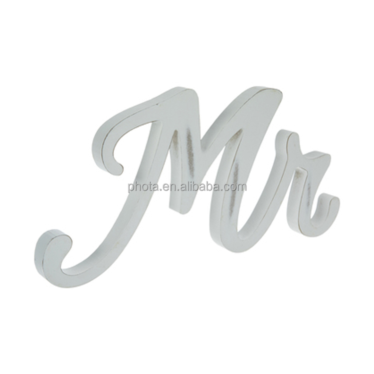 Wooden Mr and Mrs Signs Wedding Present for Party Table Top Dinner Decoration