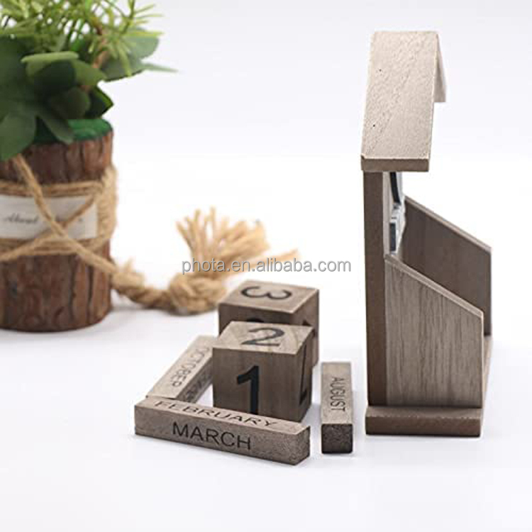 Calendar in the shape of small house - Wooden Desk Blocks Calendar Display Home Office Decoration