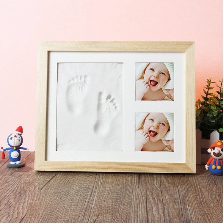 Customized Color Baby First Year Photo Frame 28x23cm Baby Footprint Frame Kit Customized Logo Safety Packing MDF 100% Guaranteed