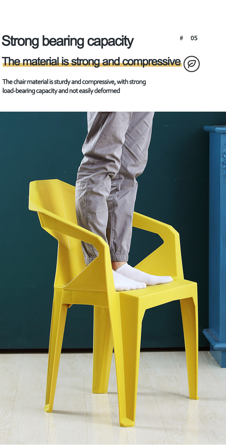 Decorative High Back Stackable Arm Chair Living Room Outdoor Cafe Chair Garden Events Banquet Plastic Dining Chair with Armrest