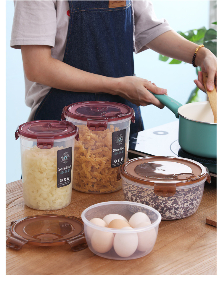 Factory Direct Airtight Food Storage Container Set Plastic Round Meal Prep Containers with Easy Snap Locking Lids Microwave Safe
