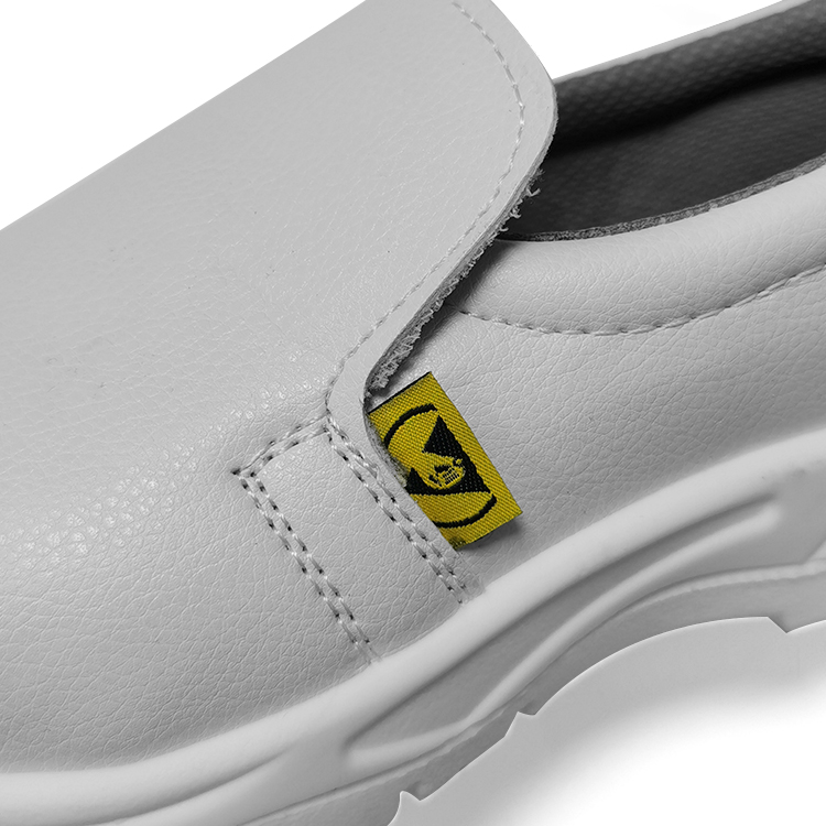 Safety shoes white on sale color