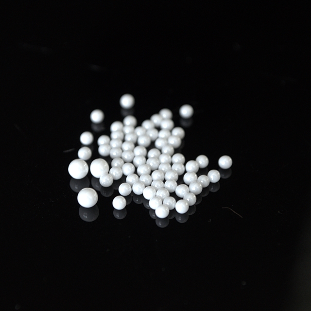 XTL sintyron ZrSiO4 Zirconium Silicate Beads for Grinding Media Bead ...