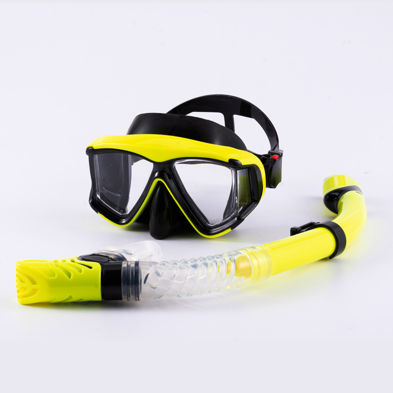 tempered glass diving mask
