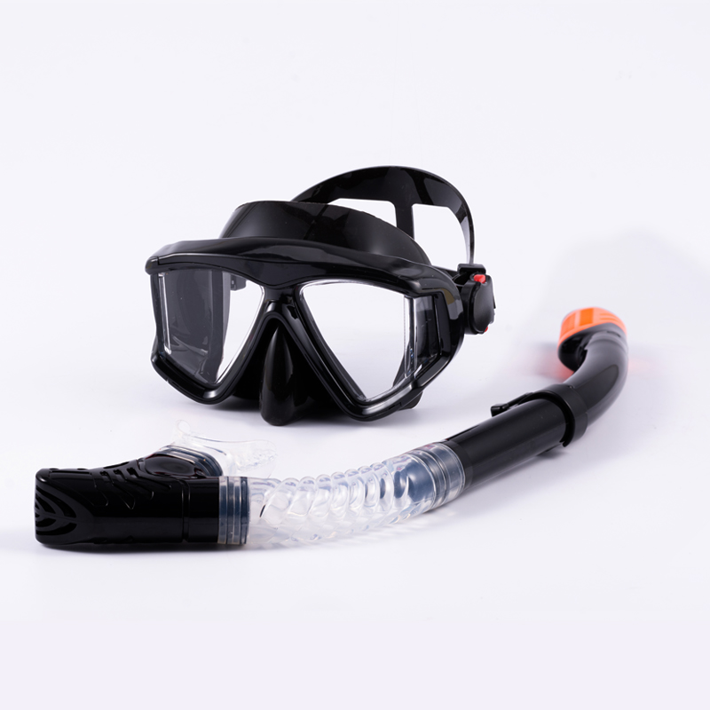 eco-friendly material mask diving