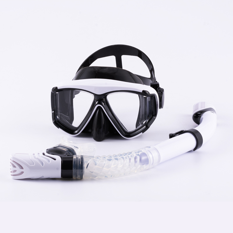 tempered glass diving mask
