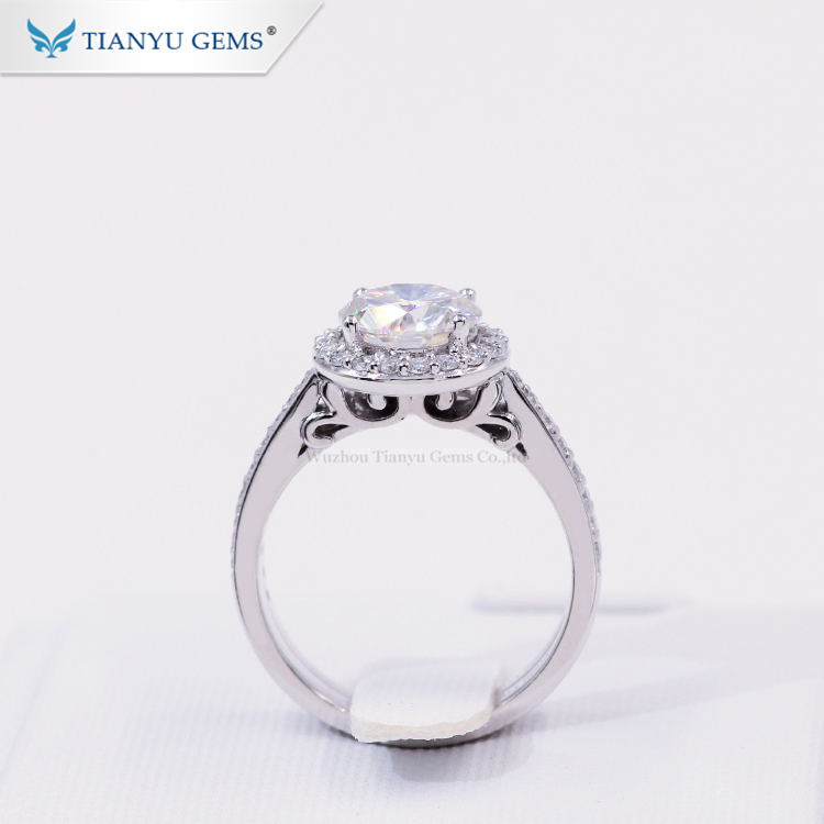 Tanishq princess cut diamond on sale ring