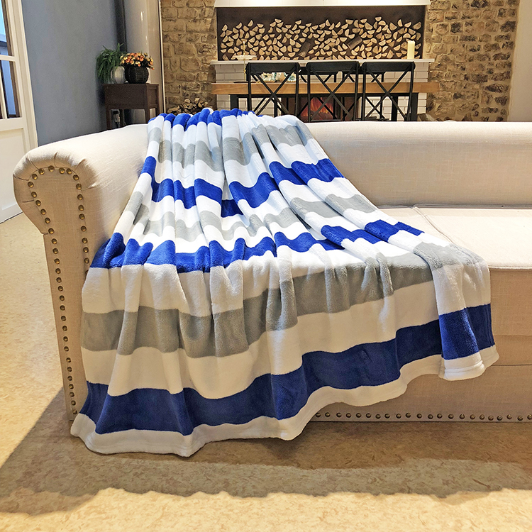 Custom fabric printing flannel fleece sofa blanket throw strip printed polyester bed blanket cobijas
