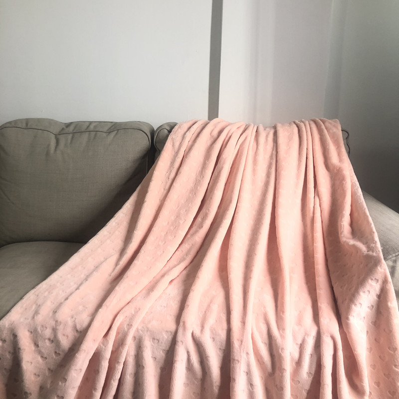 Double side brushed cutting heart coral fleece 100% polyester bedding flannel fleece throw blanket