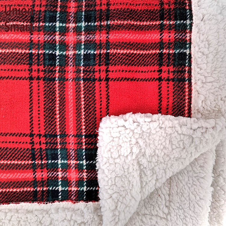 Christmas 100% polyester custom check printing fabric coral fleece reversible sherpa blanket