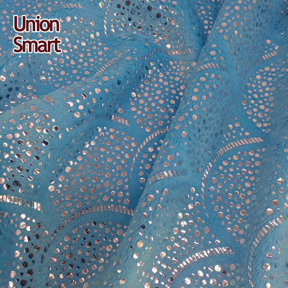 wholesale 100% polyester fleece Blanket fabric with metallic foil pattern