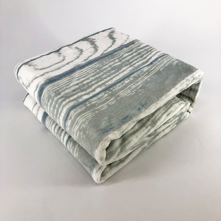 Warm soft plush quality stripe printed flannel fleece throw blankets blanket