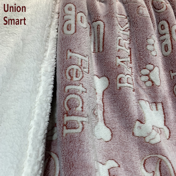 Hot sale customized printed plush fleece reversible sherpa glue printed flannel blanket for winter