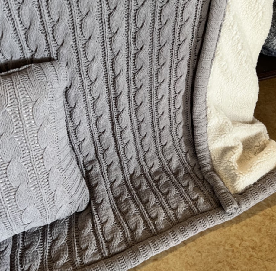 100% polyester double layer cable knit sherpa acrylic blanket