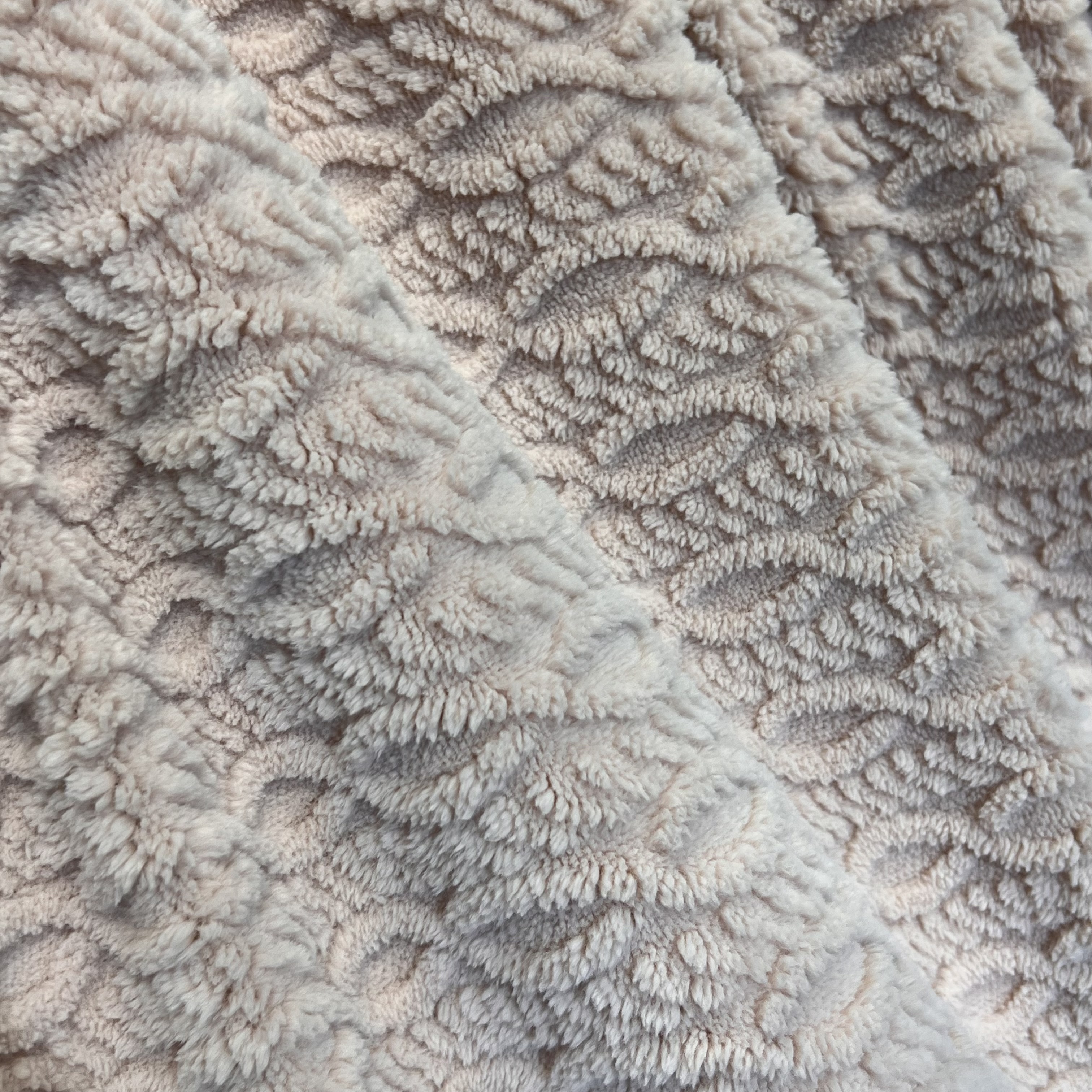 100% polyester jacquard fluffy fleece reversible sherpa decorative blanket throw