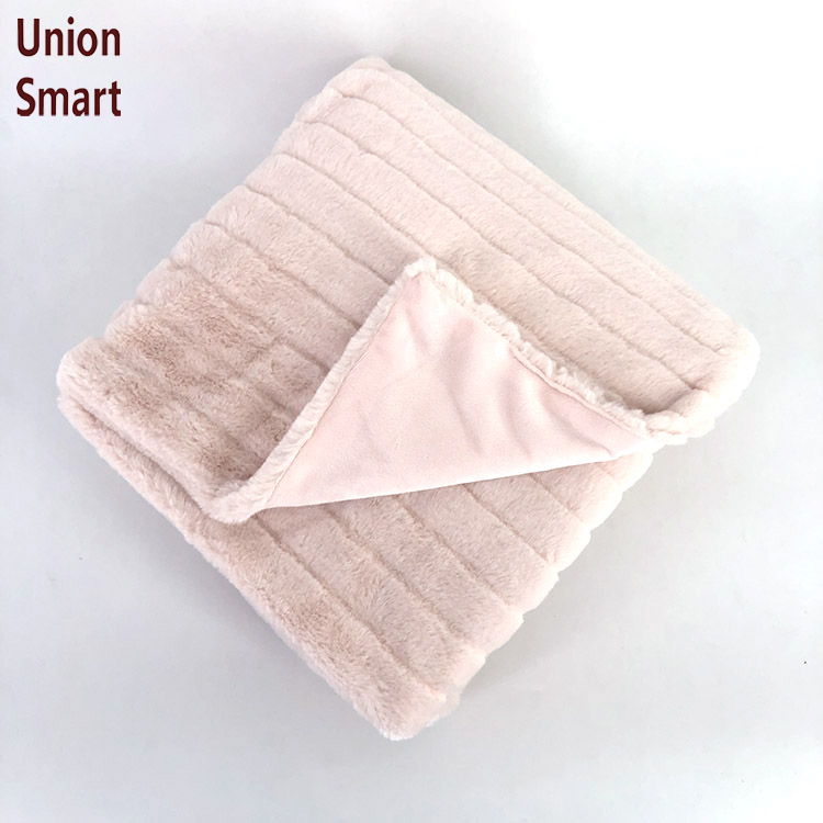 Hot sale big king size solid cut bunny faux fur fuzzy throw reversible blanket with mink double layer blanket for winter