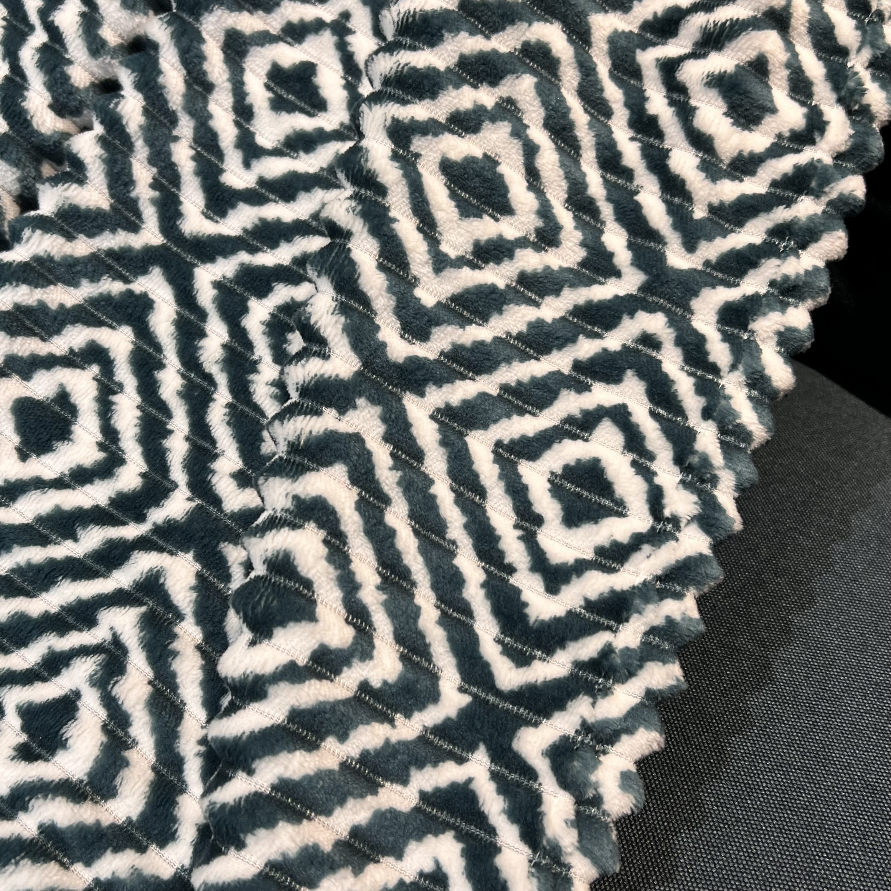 Custom prints couch decoration cozy KS velvet plush flannel fleece blanket decorative blanket throw