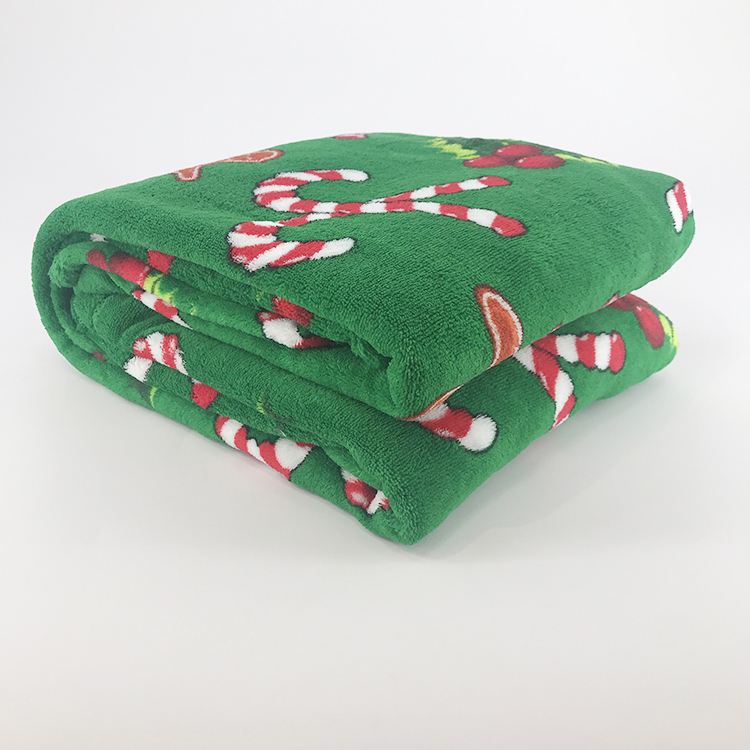 Christmas style cute printed 100% polyester coral fleece decorative blanket with tassel