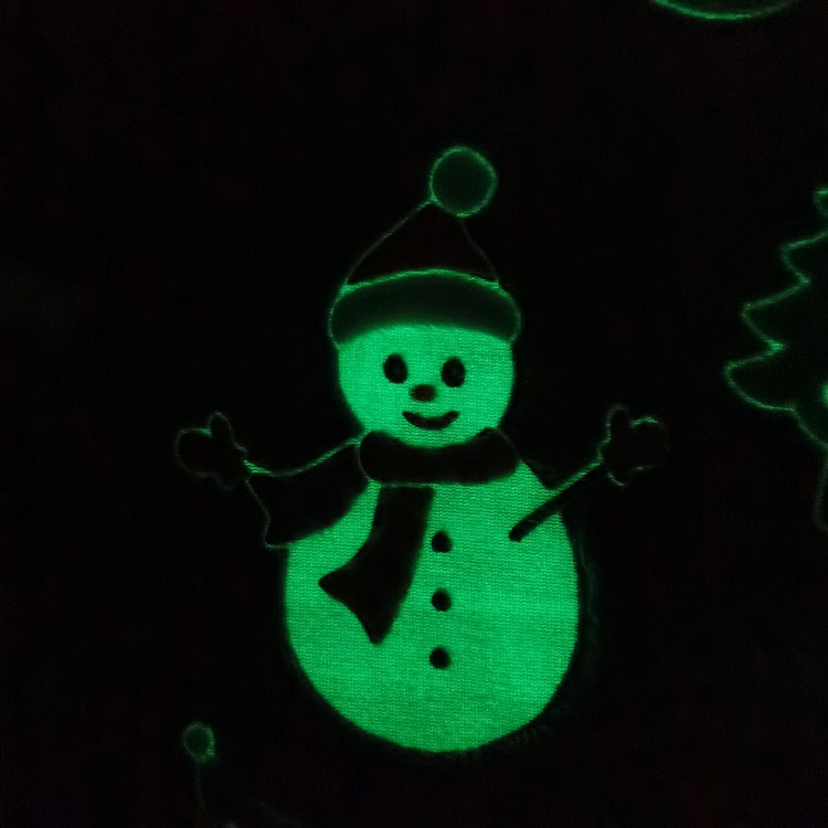 Super soft and durable luminous blanket snowman design fluorescent flannel fleece sofa blanket throw for winter