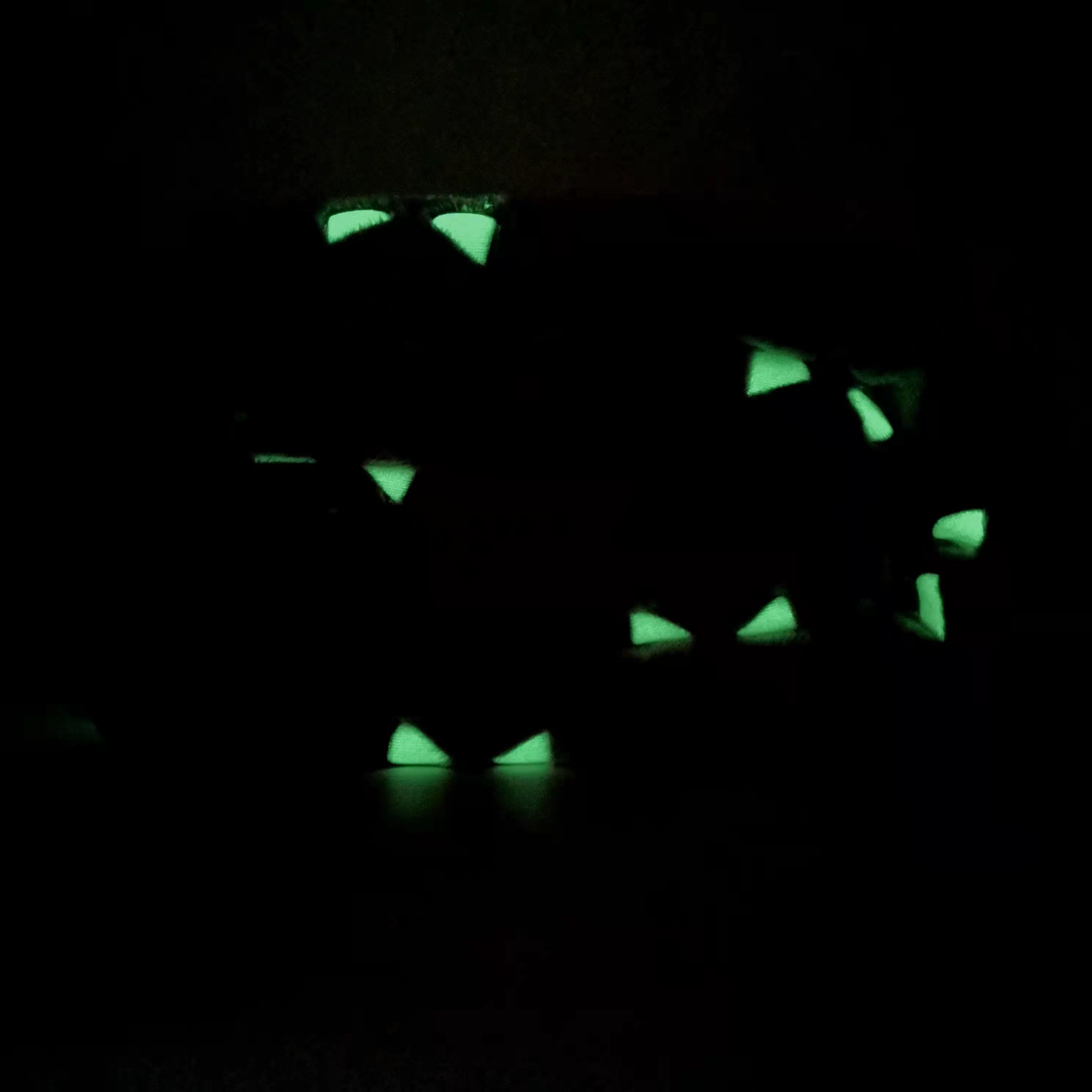 New design micro flannel fleece expression quality printed recreational machines glow in the dark luminous blanket for kids