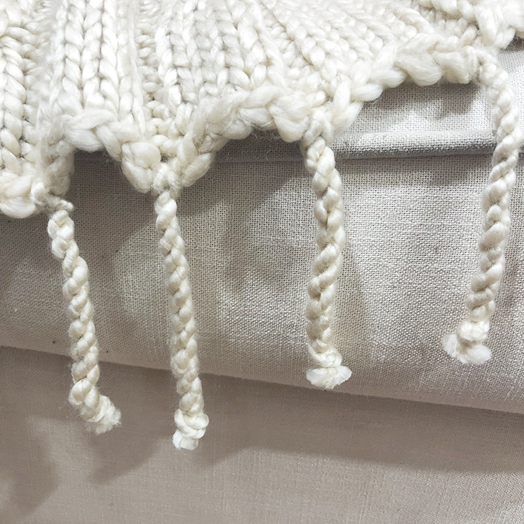 Soft touch acrylic fleece sofa decorative fringed cellular blanket throw chunky knitted blankets