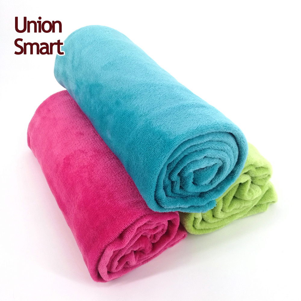 Fleece Throw Blanket Custom Printed Fabric Solid Flannel Warm and Cozy Soft Fuzzy Plush Plaid 100% Polyester Adults Knitted