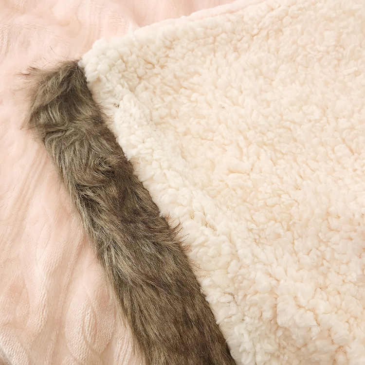 Embossed Flannel Fleece Blanket Sherpa Throw with Warm Bunny Fur Border Jacquard 100% Polyester Coral Fleece Fabric Striped
