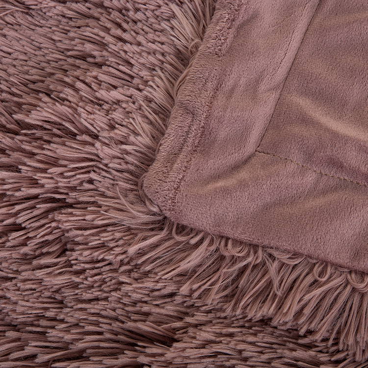 Shaggy Warm Plush Blanket Throw Pillow Soft Faux Fur Jacquard 100% Polyester Thread Blanket/towel Blanket OEKO-TEX STANDARD 100