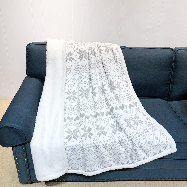 High quality christmas print coral fleece and solid sherpa blanket double layers custom for winter