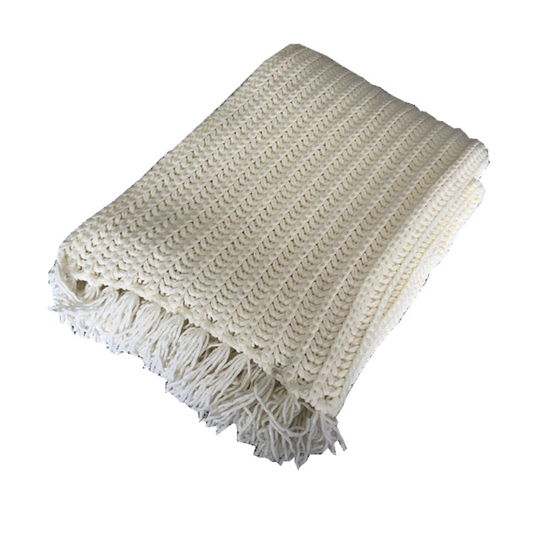 Solid color portable plain knit crochet decorative blanket with tassel for personalized