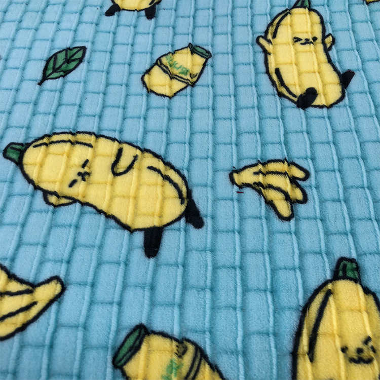 100% polyester jacquard cartoon printed flannel fleece fabric anti-static blanket 300gsm waffle fleece fabric for baby