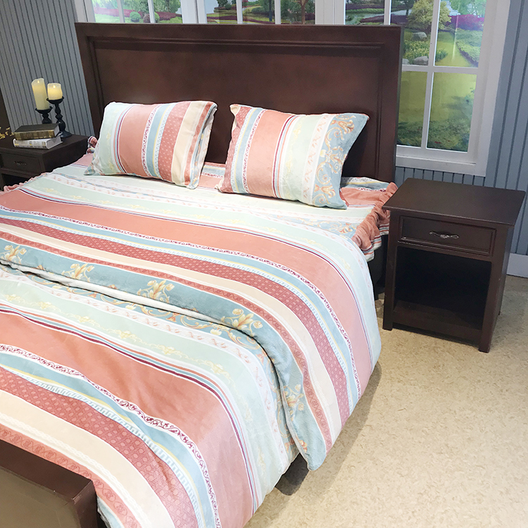 King Size Stripe Jacquard Luxury Bed Sheet Comforter Sets Printed Flannel Fleece Bedroom Blanket Sets 4pcs Adult Woven 40 4 Pcs