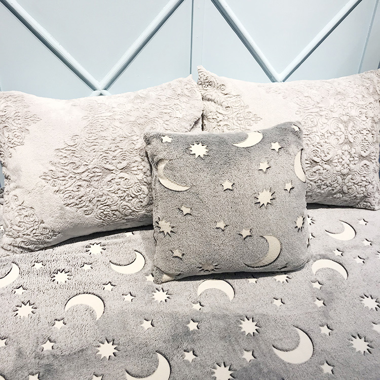 New product unicorn glow in the dark luminous flannel fleece blanket throw