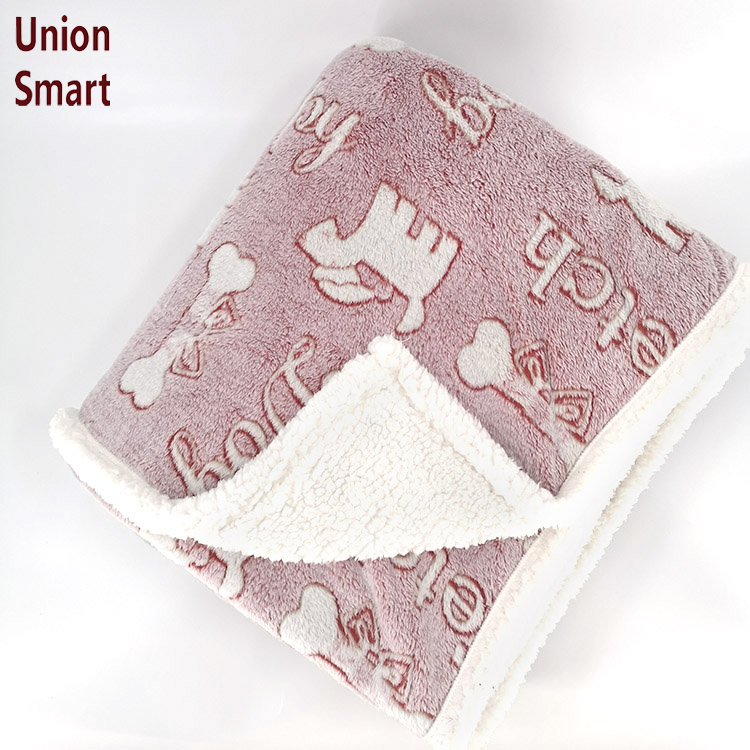 Hot sale customized printed plush fleece reversible sherpa glue printed flannel blanket for winter