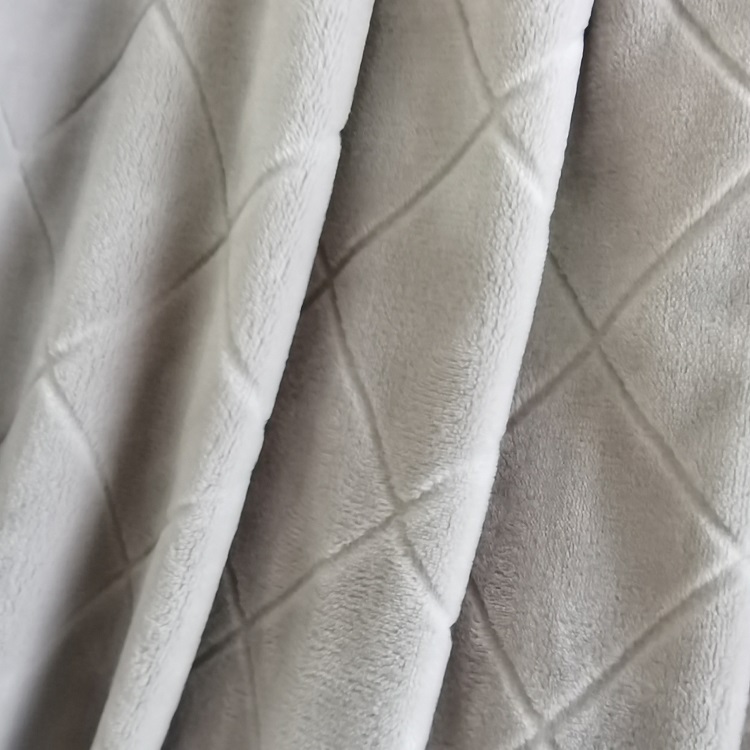 Custom fabric coral flannel fleece sofa blanket with cut throw polyester bed blanket cobijas