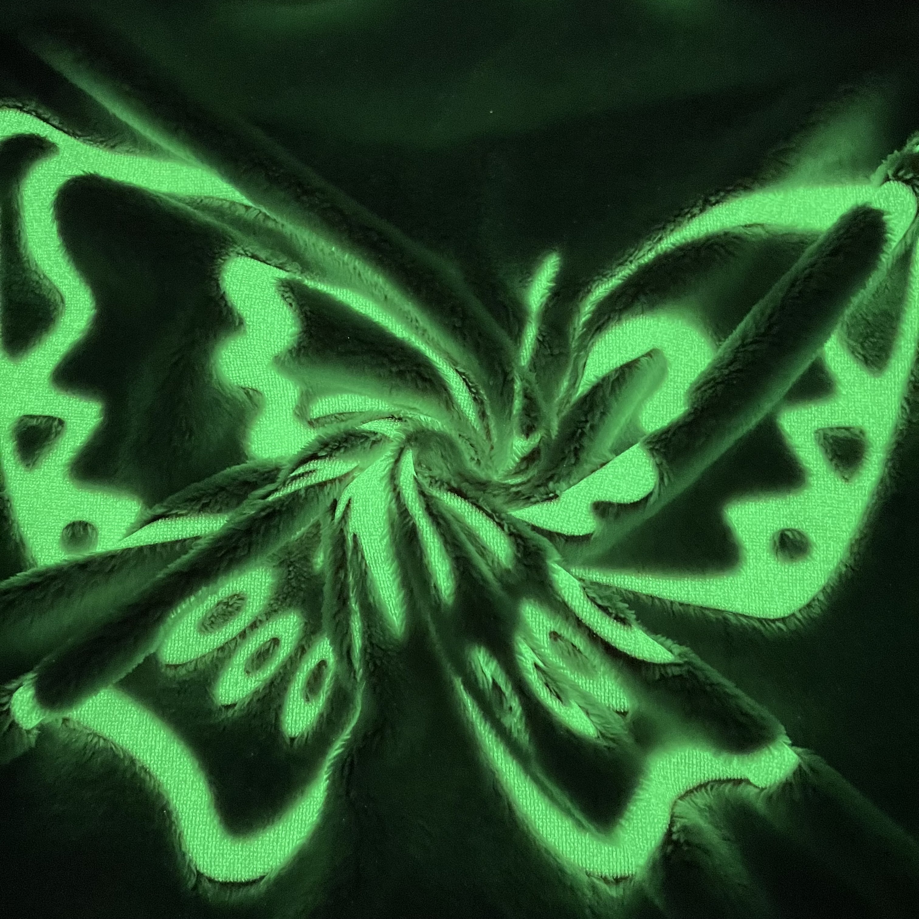 Velvet plush fleece throw blanket glow in the dark butterfly coral flannel fleece luminous blanket
