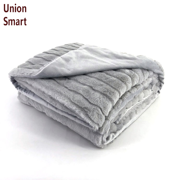 Hot sale big king size solid cut bunny faux fur fuzzy throw reversible blanket with mink double layer blanket for winter
