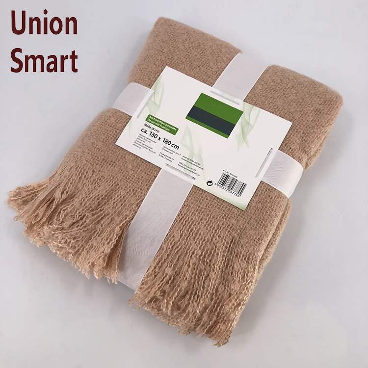100% Acrylic Solid Like Yarn Plaid Knit Throw Blanket With Tassel Decorative Fleece Blanket For Sofa