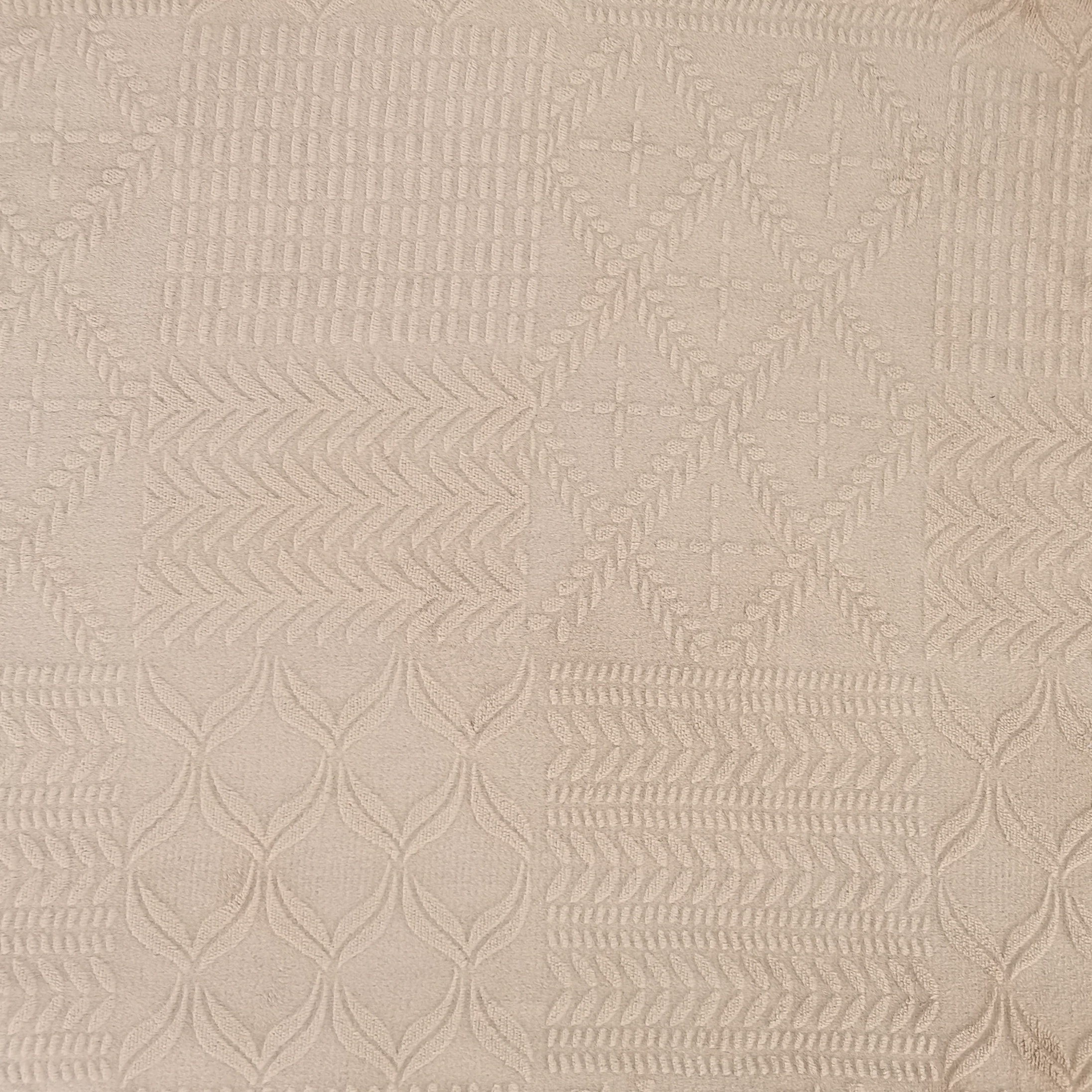 Velvet plush solid wave cutting knitted flannel fleece polyester blanket throw