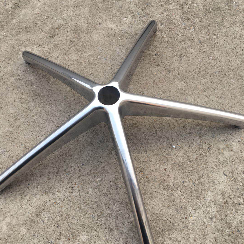 China Fabrik kundenspezifische moderne Büromöbel Mesh hohe Rückenlehne schwarzer Chefbürostuhl